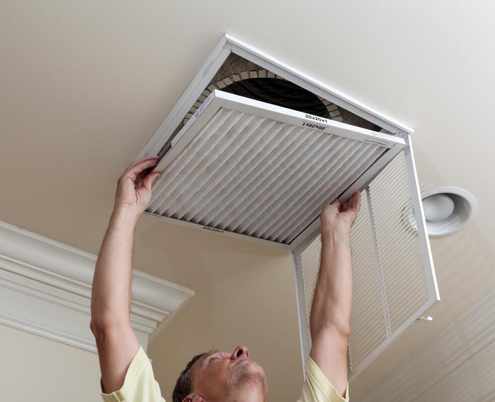 professional duct cleaner cleaning duct
